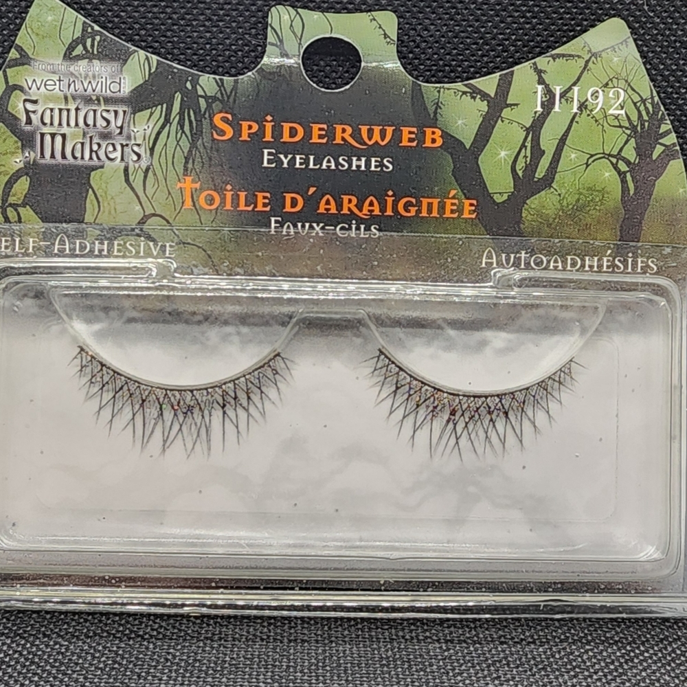 Spiderweb Lashes - Picture 2 of 2